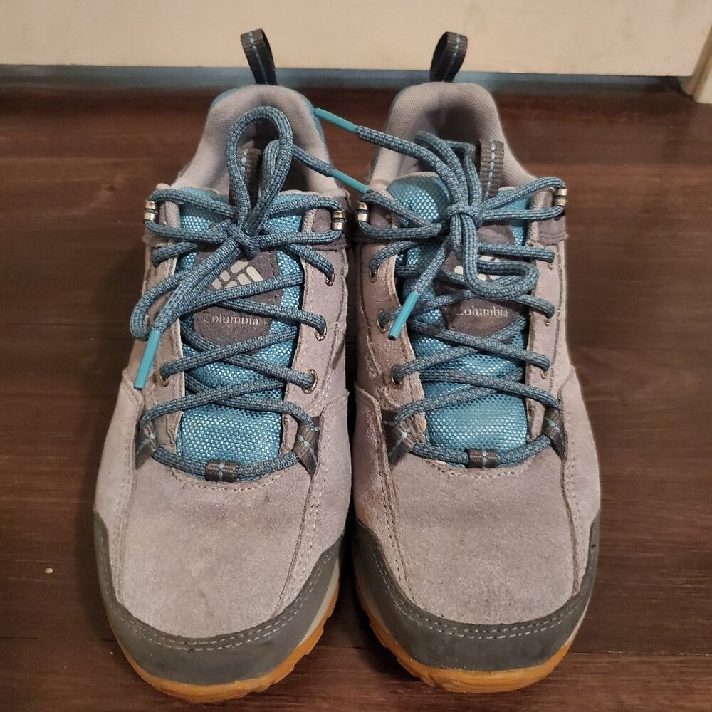 Columbia | Mount Carmel Waterproof Hiking Boots Sneaker Shoes, Women's 8